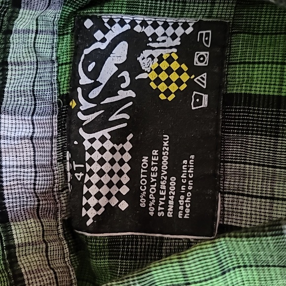 Short sleeve plaid button-down shirt - Picture 7 of 8